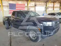 2022 Nissan FRONTIER photo
