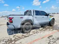 2022 Nissan FRONTIER фото