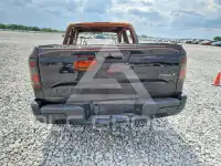 2022 Nissan FRONTIER фото