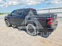 2022 Nissan FRONTIER фото