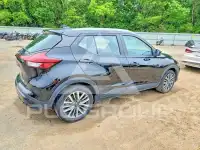 2022 Nissan KICKS photo