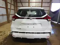 2022 Nissan KICKS фото