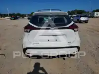 2022 Nissan KICKS фото