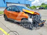 2022 Nissan KICKS фото