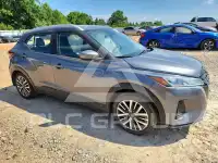 2022 Nissan KICKS фото
