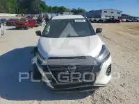 2022 Nissan KICKS фото