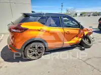 2022 Nissan KICKS фото