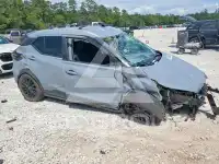 2022 Nissan KICKS фото