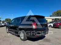2022 Chevrolet Suburan фото