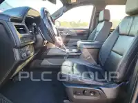 2022 Chevrolet Suburan фото