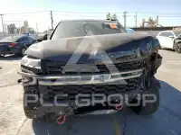 2022 Chevrolet Suburan фото