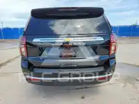 2022 Chevrolet Suburan photo