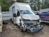 2022 Chevrolet Express фото