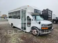 2022 Chevrolet Express фото