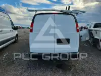 2022 Chevrolet Express фото