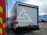 2022 Chevrolet Express photo