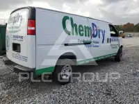 2022 Chevrolet Express фото