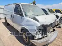 2022 Chevrolet Express фото