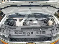 2022 Chevrolet Express фото