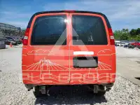 2022 Chevrolet Express фото