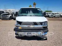 2022 Chevrolet Express фото