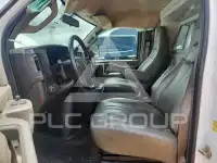 2022 Chevrolet Express фото
