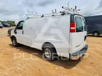 2022 Chevrolet Express фото