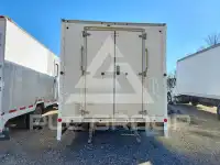 2022 Chevrolet Express фото