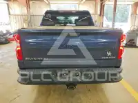 2022 Chevrolet Silverado фото