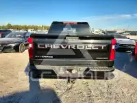 2022 Chevrolet Silverado фото