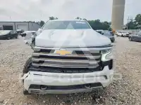 2022 Chevrolet Silverado фото