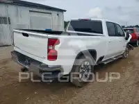 2022 Chevrolet Silverado фото