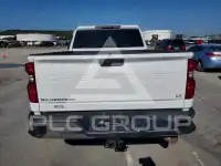 2022 Chevrolet Silverado фото
