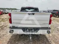 2022 Chevrolet Silverado фото