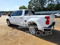 2022 Chevrolet Silverado фото
