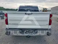 2022 Chevrolet Silverado фото