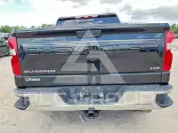 2022 Chevrolet Silverado фото