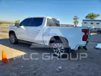 2022 Chevrolet Silverado фото