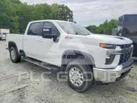 2022 Chevrolet Silverado фото