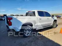 2022 Chevrolet Silverado фото