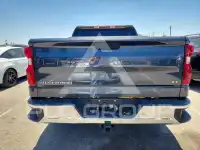 2022 Chevrolet Silverado фото