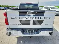 2022 Chevrolet Silverado фото