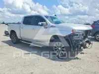 2022 Chevrolet Silverado photo