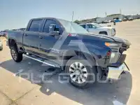 2022 Chevrolet Silverado фото