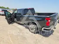 2022 Chevrolet Silverado фото