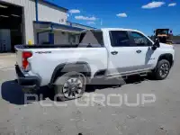 2022 Chevrolet Silverado фото