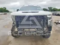 2022 Chevrolet Silverado фото