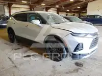 2022 Chevrolet Blazer photo