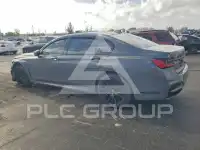 2022 BMW 740 photo