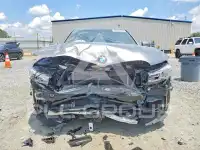 2022 BMW 750 фото